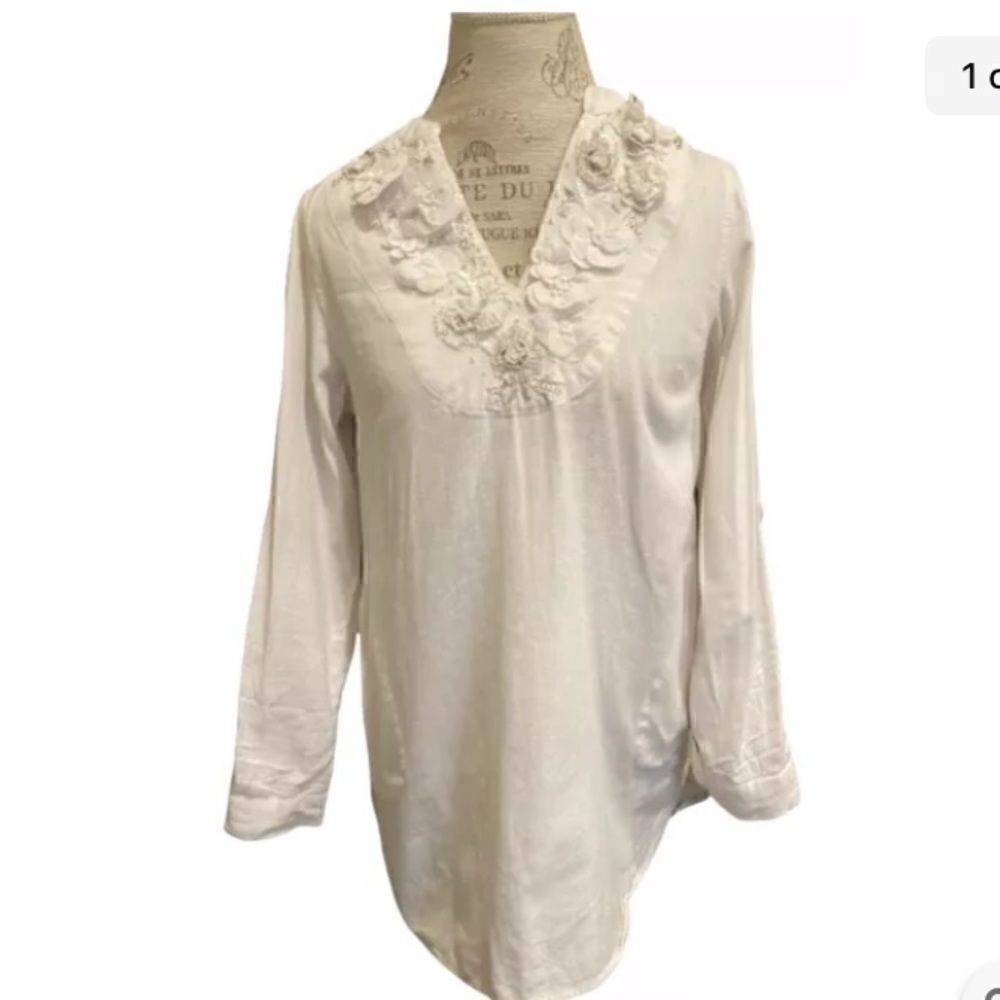 Soft Surroundings Embroided Flower Blouse Style 2AZ96 Size XS